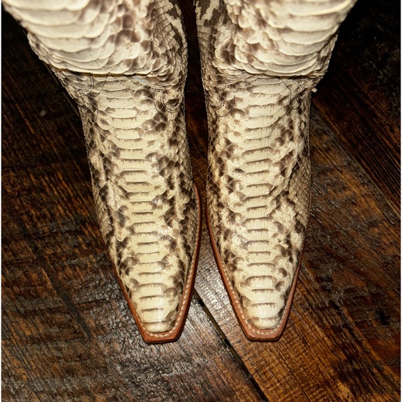 Idyllwind SLAY PYTHON TALL WESTERN BOOTS - SNIP TOE - Picture 2 of 7
